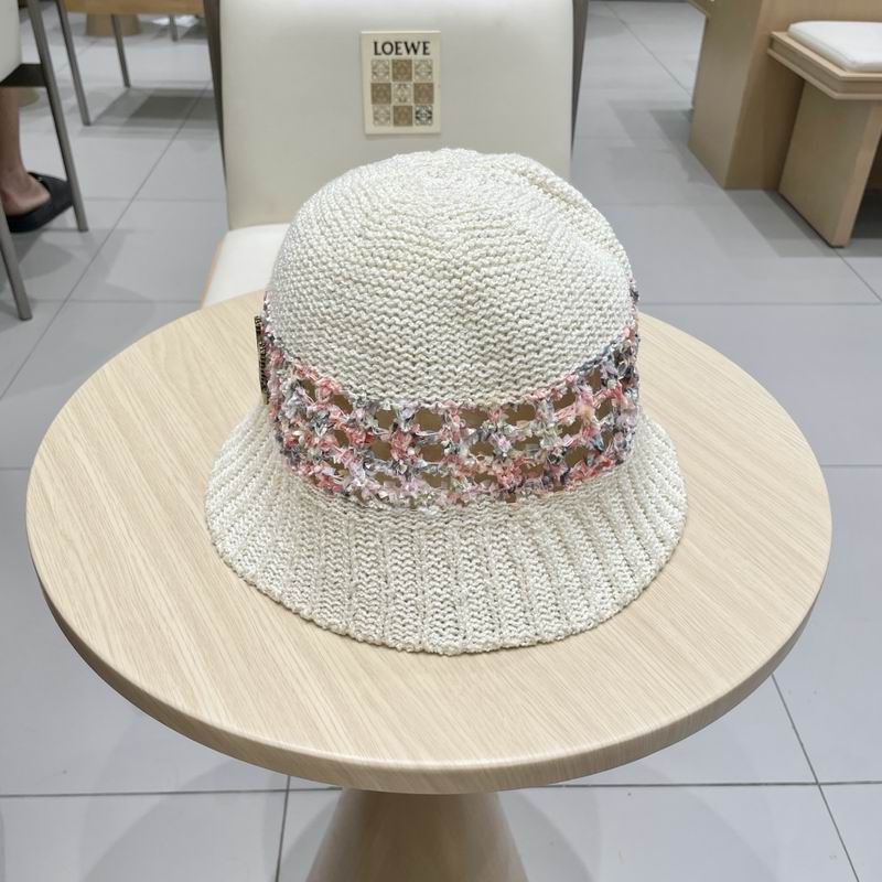 LV hat (257)