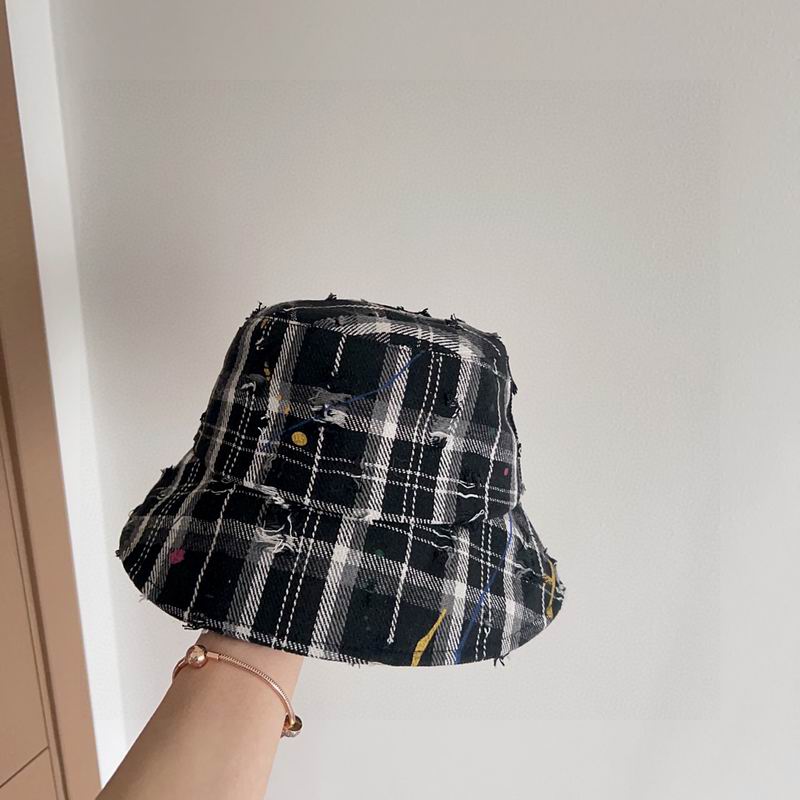 LV hat (291)