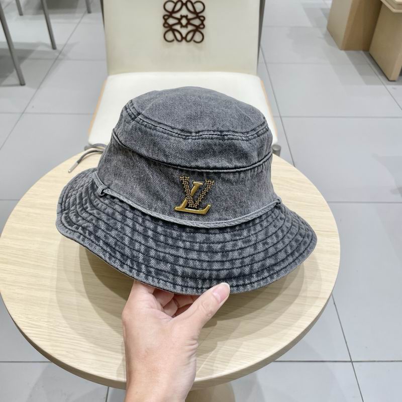 LV hat (316)