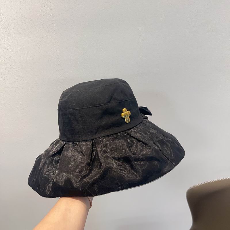 LV hat (328)