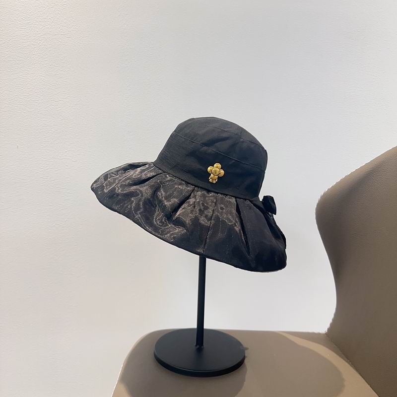 LV hat (331)