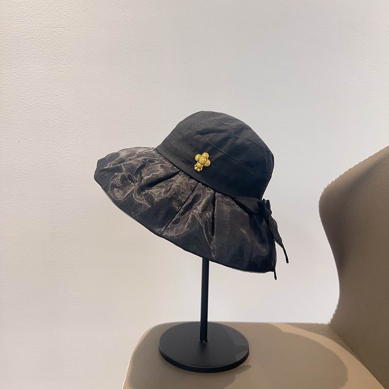 LV hat (333)