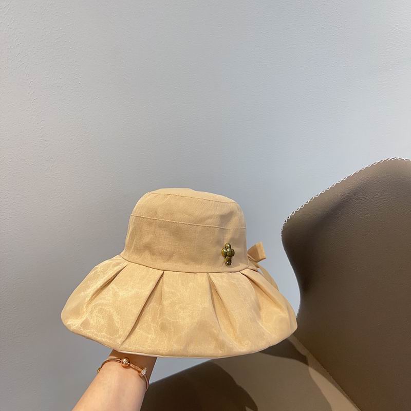 LV hat (336)