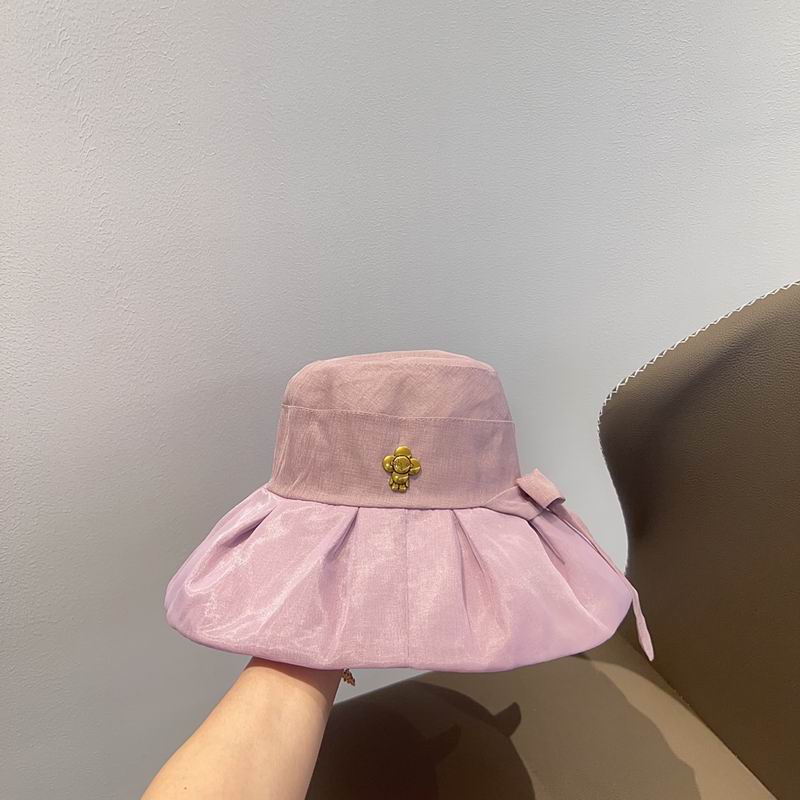 LV hat (347)