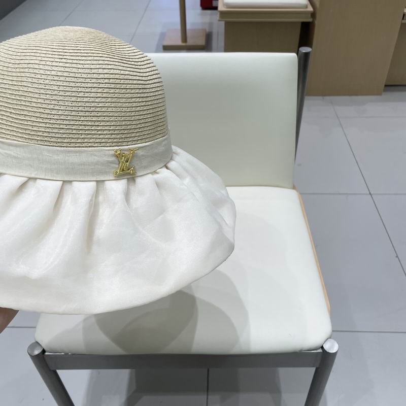 LV hat (408)