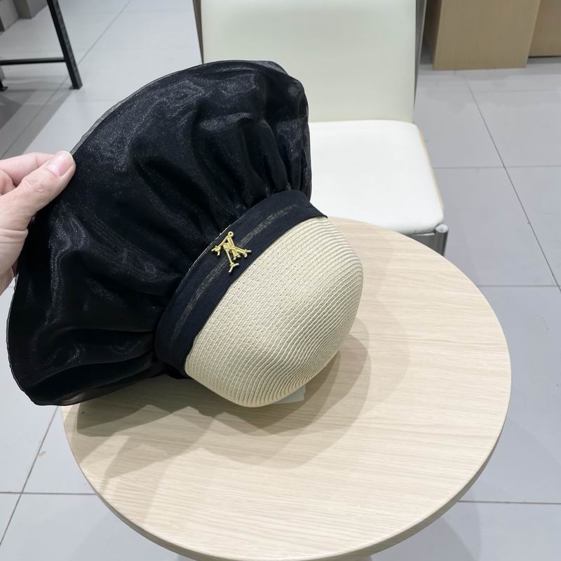 LV hat (417)