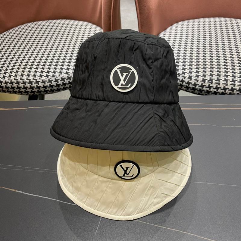 LV hat (42)