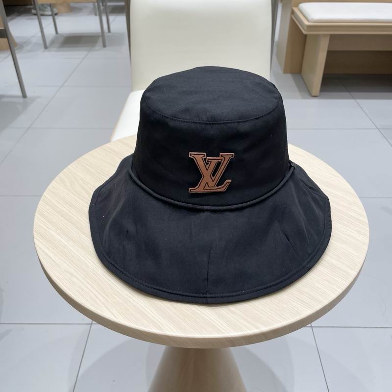 LV hat (432)