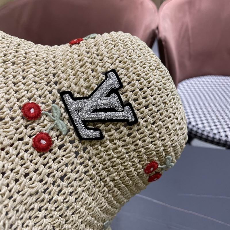 LV hat (435)