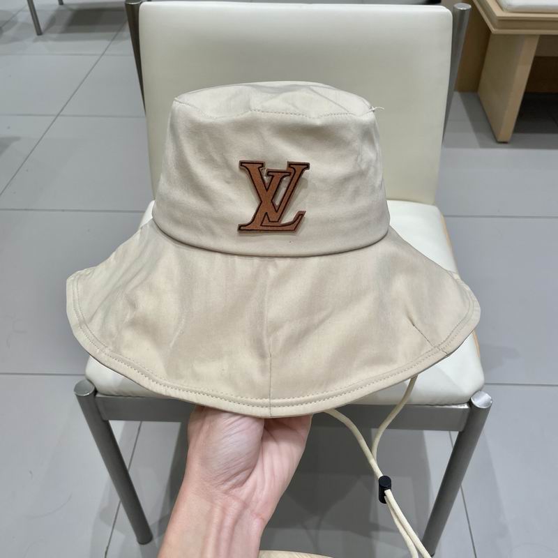 LV hat (435)