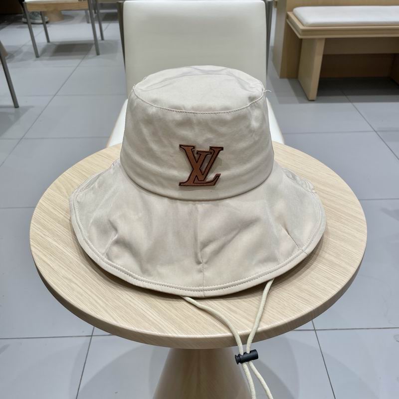 LV hat (440)
