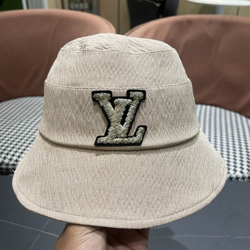 LV hat (446)