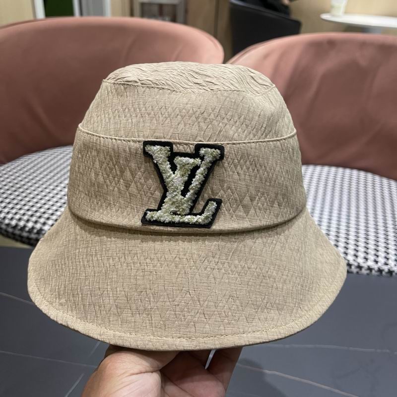 LV hat (478)