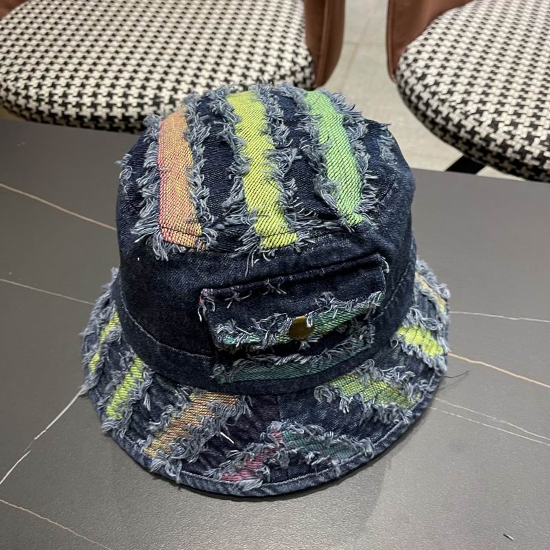 LV hat (56)
