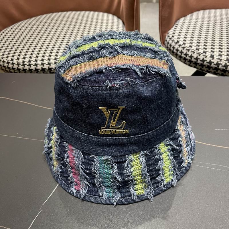 LV hat (60)
