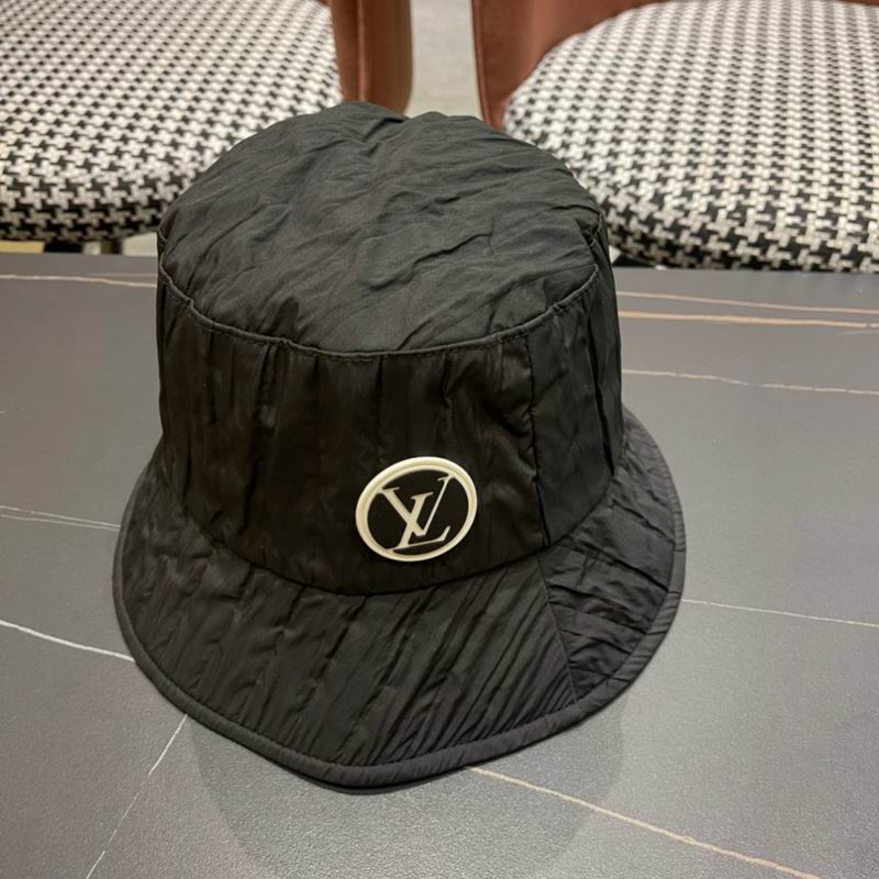 LV hat (64)