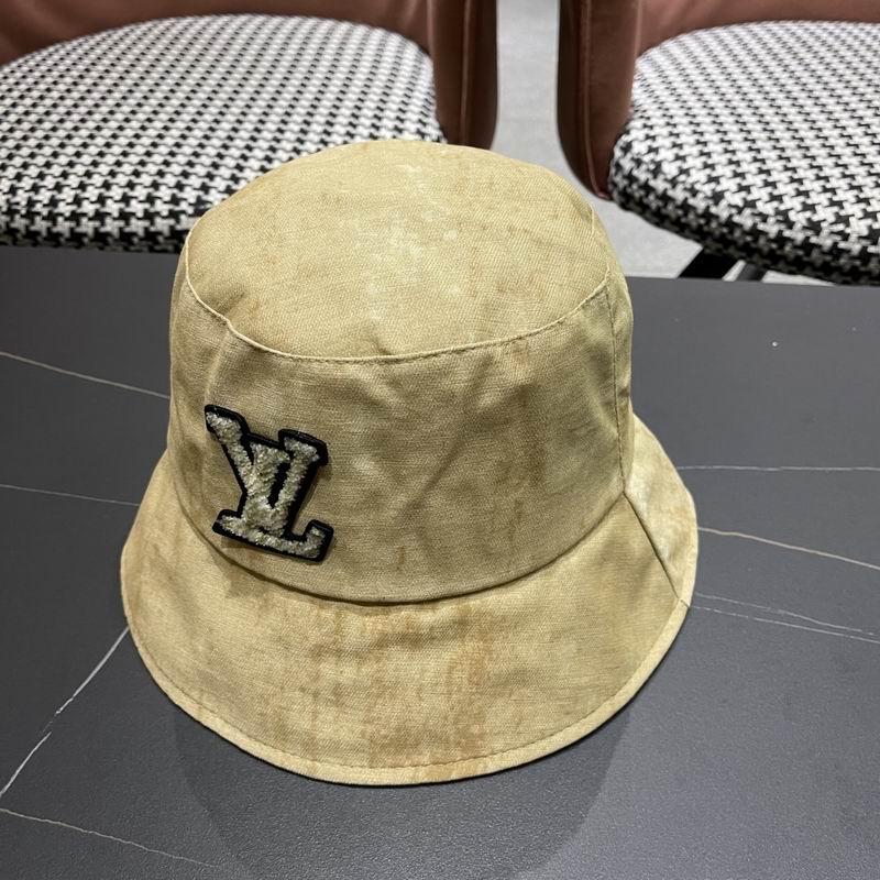 LV hat (96)