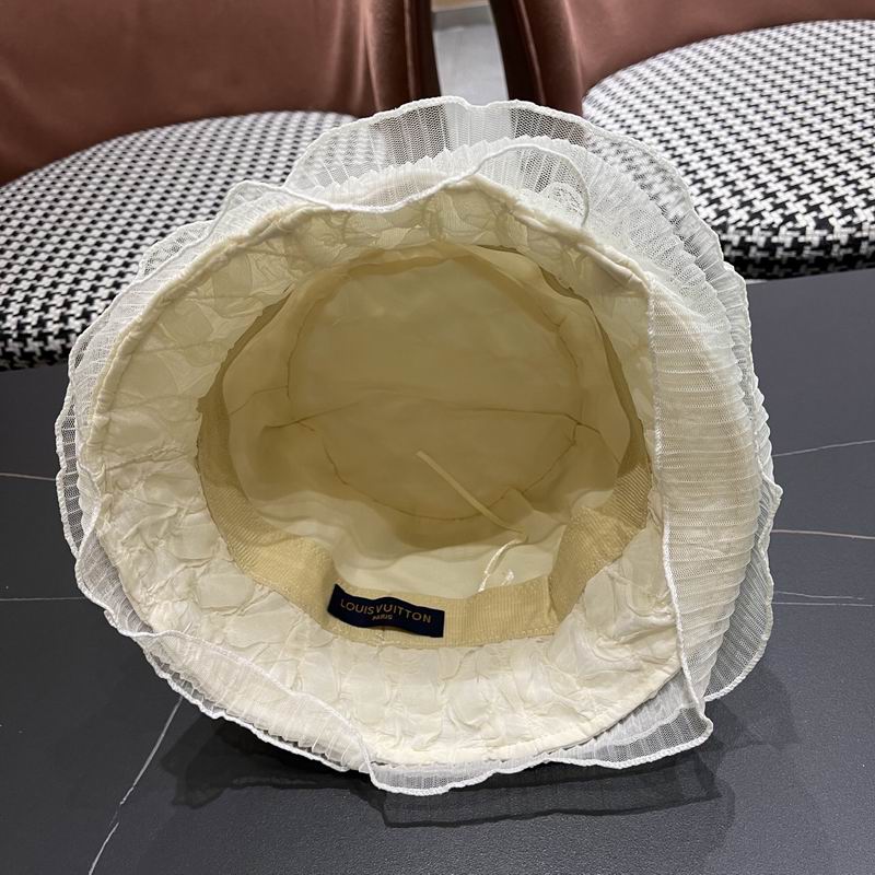 LV hat (98)