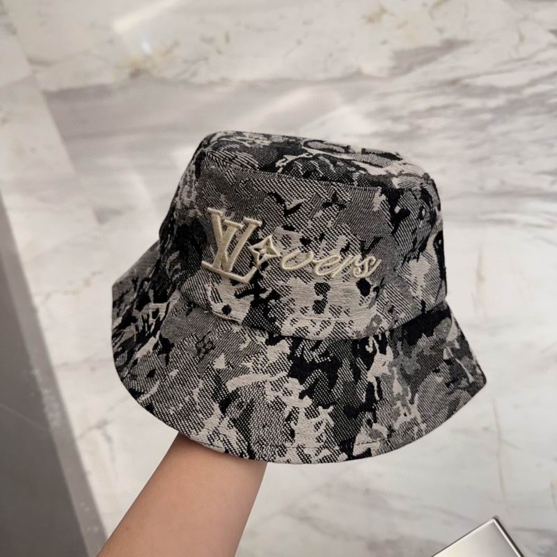 LV hat dx (18)