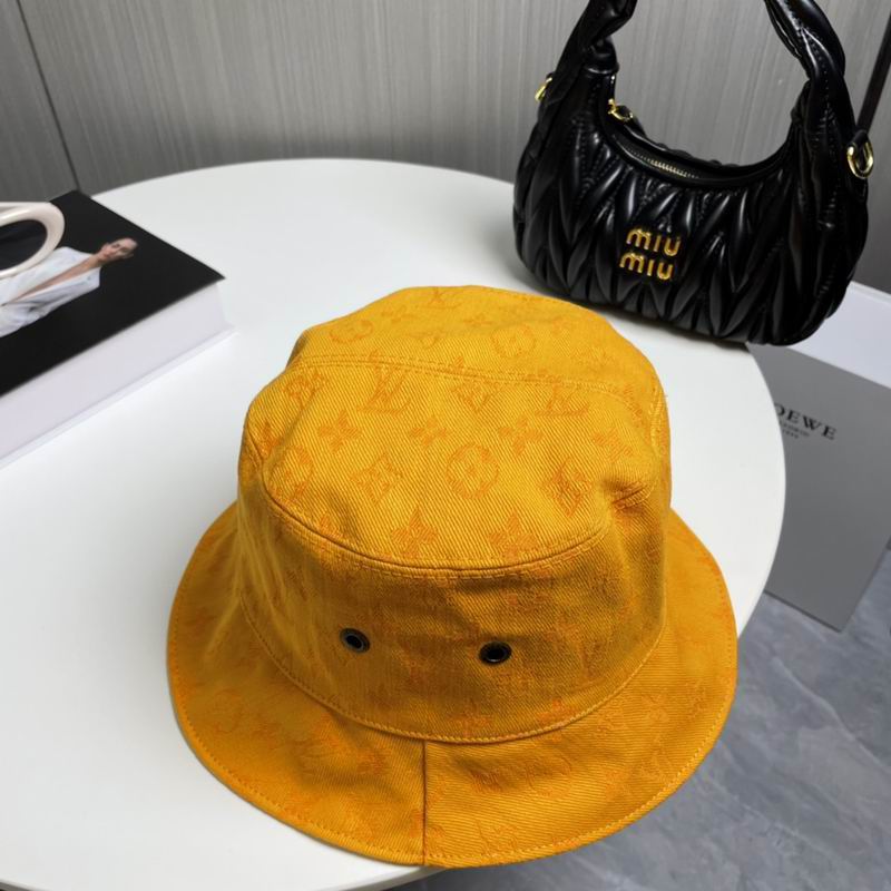 LV hat dx (32)