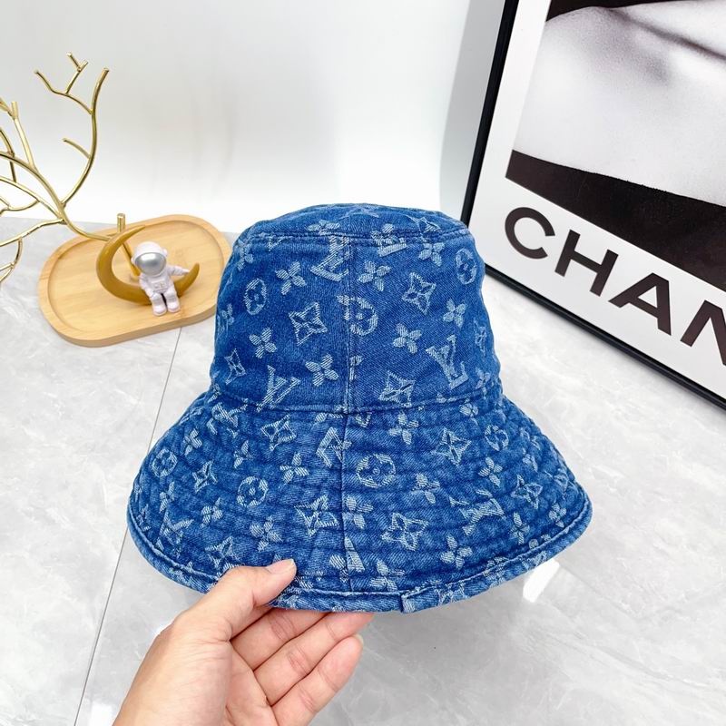 LV hat dx (37)