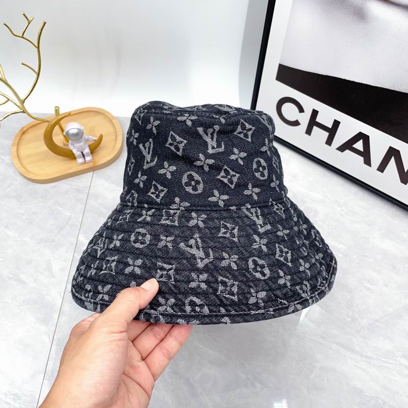 LV hat dx (48)