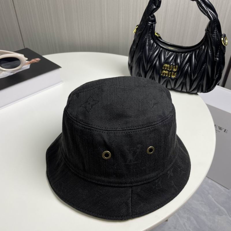 LV hat dx (5)