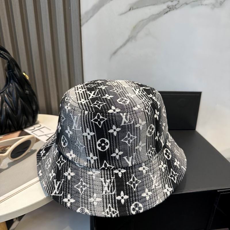 LV hat dx (75)