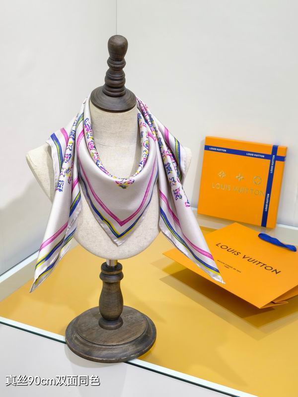LV silk Scarf 90X90cm E05 (3)