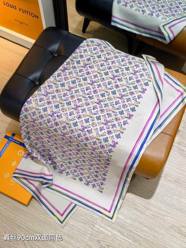 LV silk Scarf 90X90cm E05 (6)