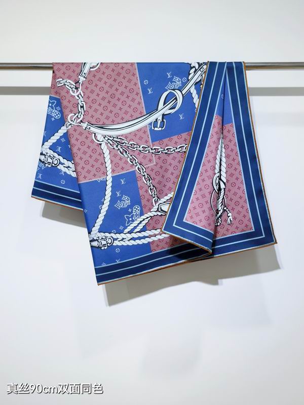 LV silk Scarf 90X90cm E10 (4)