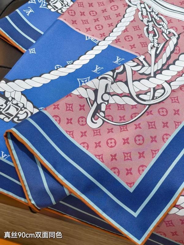 LV silk Scarf 90X90cm E10 (6)