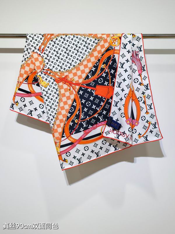LV silk Scarf 90X90cm E194 (11)