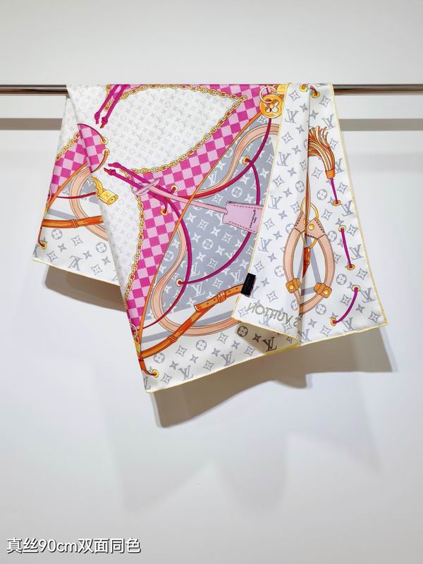 LV silk Scarf 90X90cm E194 (2)