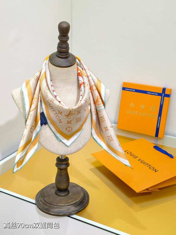 LV silk Scarf 90X90cm E195 (23)