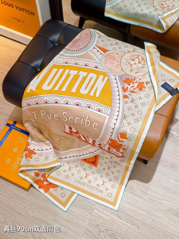LV silk Scarf 90X90cm E195 (27)