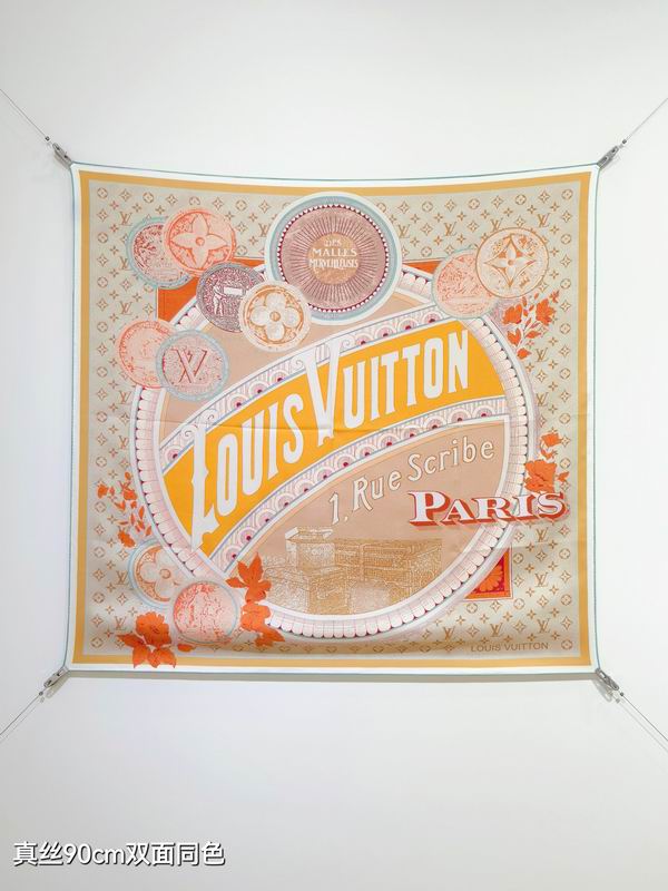 LV silk Scarf 90X90cm E195 (29)