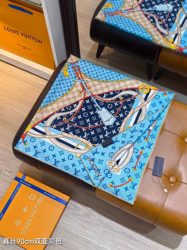 LV silk Scarf 90X90cm E195 (58)