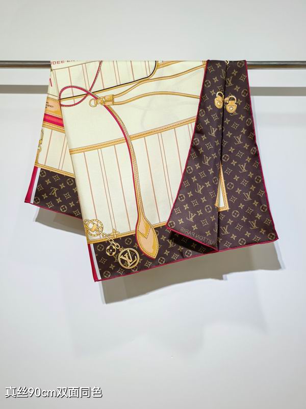 LV silk Scarf 90X90cm E199 (14)