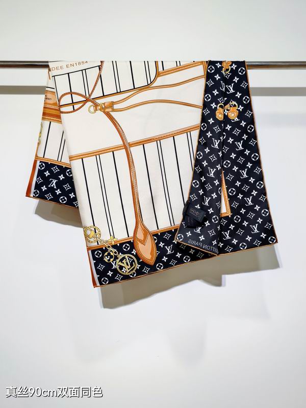 LV silk Scarf 90X90cm E199 (3)