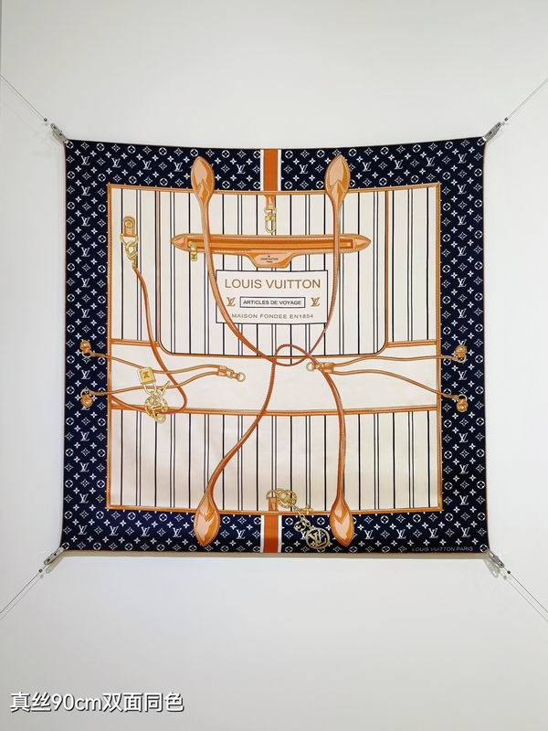 LV silk Scarf 90X90cm E199 (8)