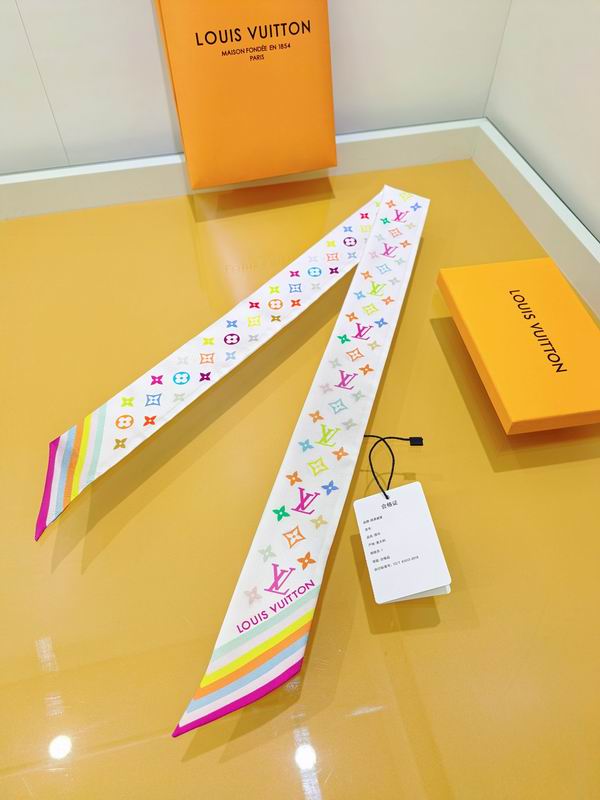 LV silk ribbon 5X120cm E10 (10)