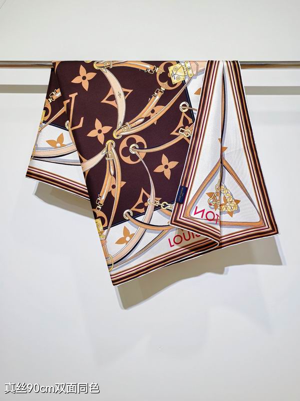 LV silk scarf 90X90cm E45 (25)