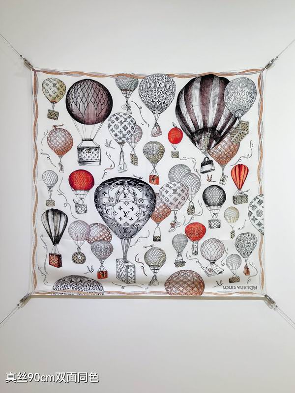 LV silk scarf 90X90cm E46 (20)