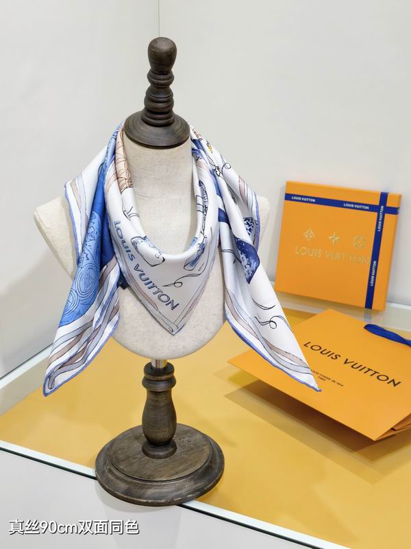 LV silk scarf 90X90cm E46 (3)