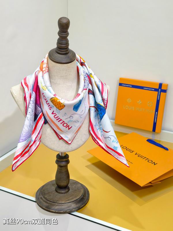 LV silk scarf 90X90cm E46 (35)