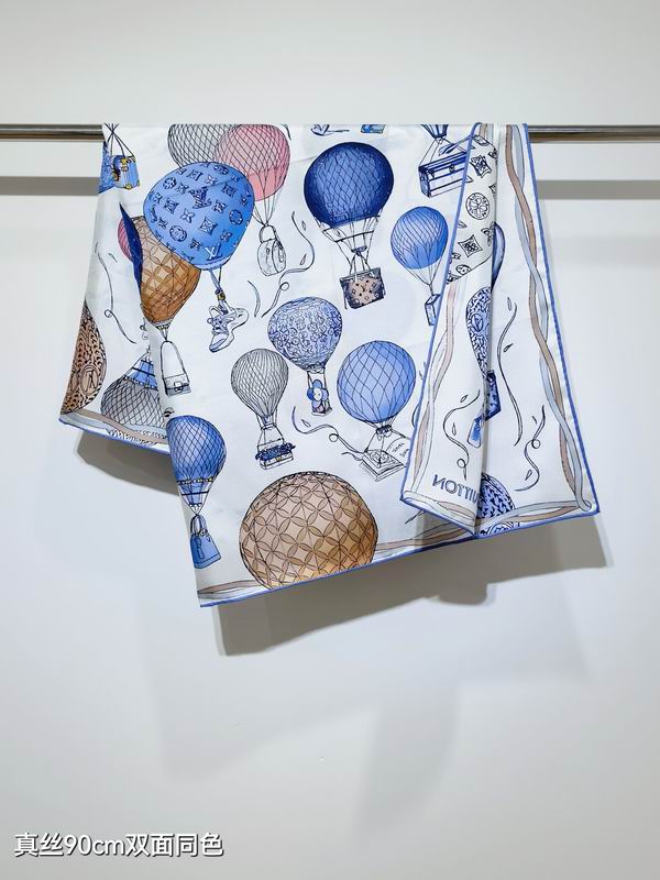 LV silk scarf 90X90cm E46 (4)
