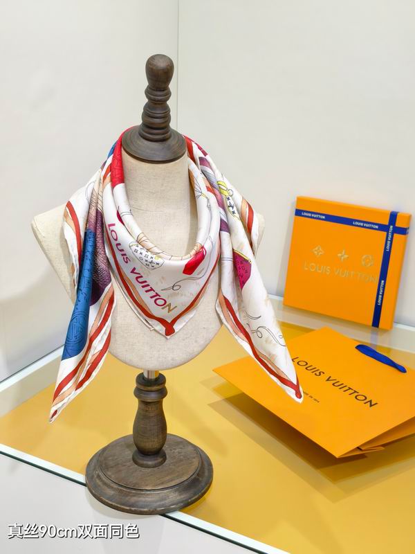 LV silk scarf 90X90cm E46 (45)