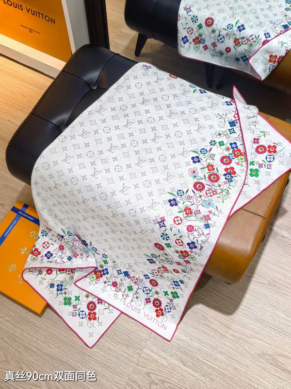 LV silk scarf 90X90cm E75 (6)