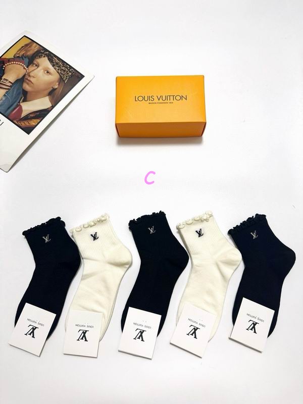 LV socks (12)